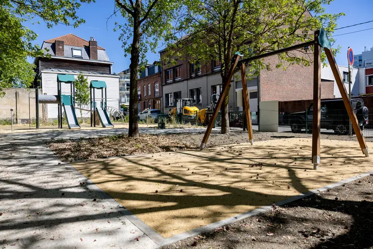 À Lille, un square fermé revient aux enfants