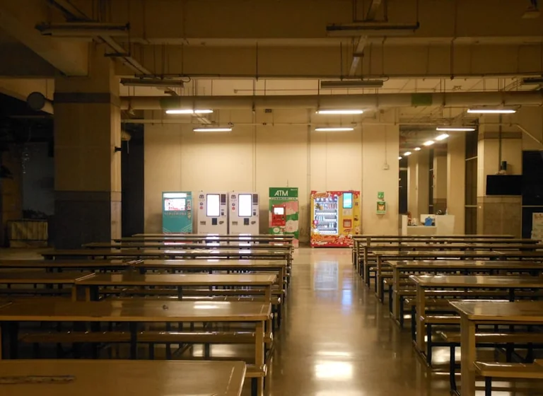 À Marseille, un réflexe à vérifier pour la cantine