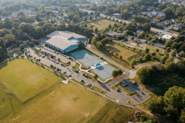 Courbevoie: deux jours de fermeture pour les sportifs