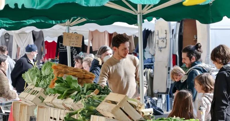 À Brest, le 14 juillet bouscule les courses au marché: ce qu'il faut retenir