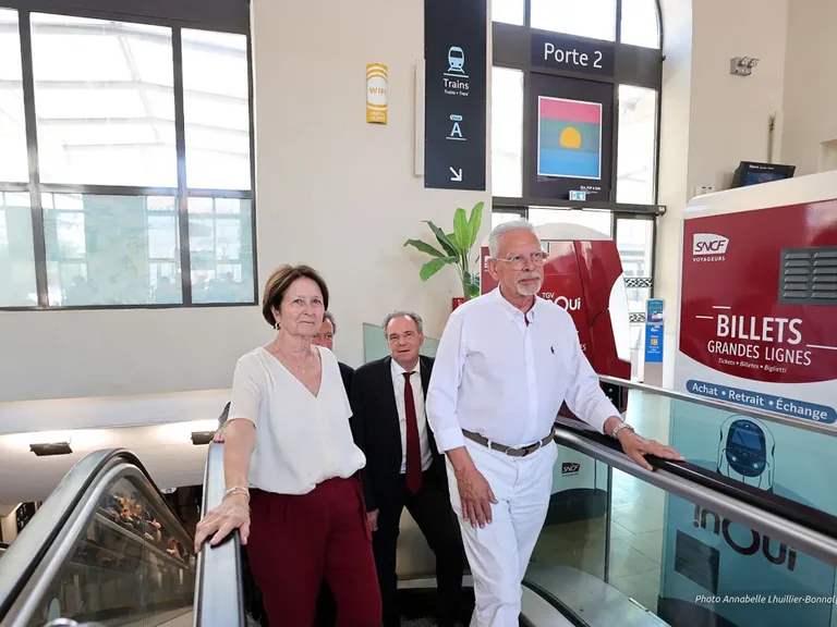 À Toulon, le train régional change le trajet quotidien: ce qu'il faut retenir