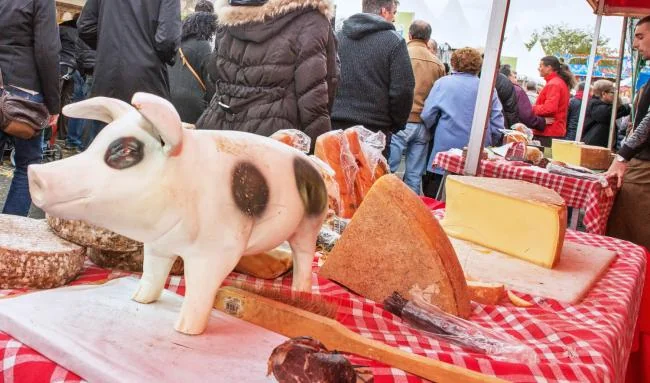 La Foire au troc et aux cochons revient à Champigny-sur-Marne
