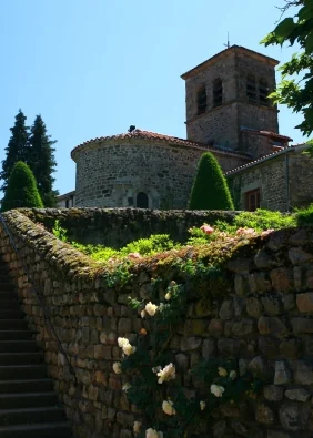 Vous pouvez embrasser la mariée à Saint-Étienne le 21 juillet