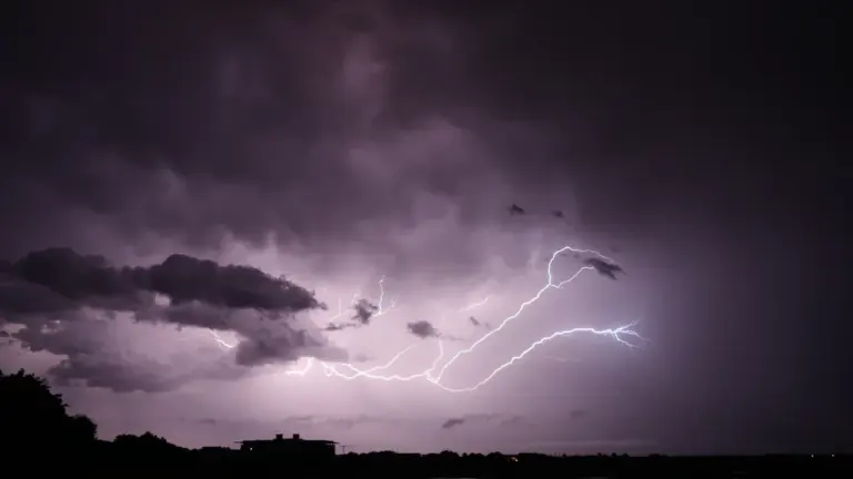 À Saint-Nazaire, les orages menacent la soirée dès 18 h