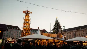 Lyon : le marché de Noël de la place Carnot cherche ses associations