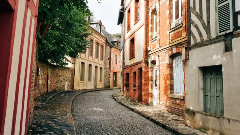 Saint-Étienne : 48 heures pour visiter ses lieux secrets gratuitement