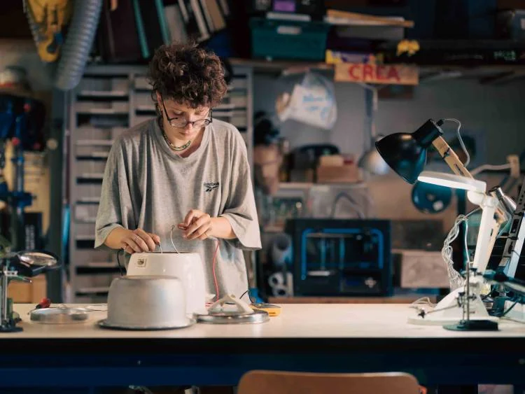 Villeurbanne : l'Atelier Soudé rouvre rue d'Alsace avec un repair café