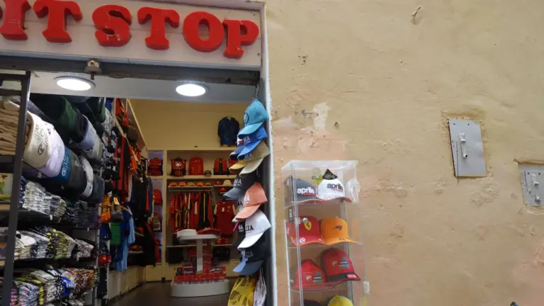 À Lyon, 200 commerces pillés : les aides concrètes pour rouvrir